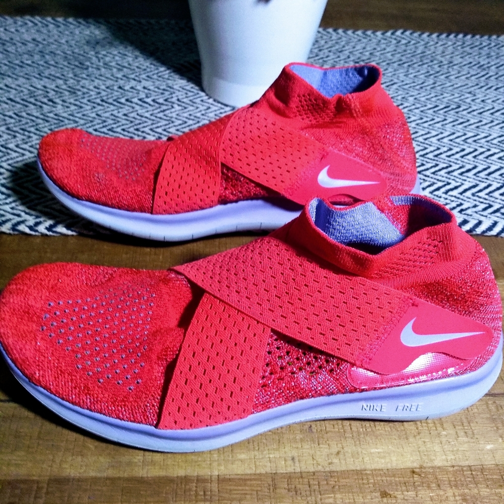 Nike free sneakers women's size US 7 orange